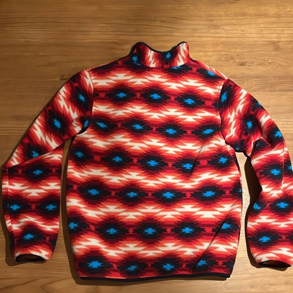 Patagonia synchilla fleece basically new southwest red orange blue and white - Picture 4 of 4